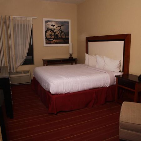 Days Inn By Wyndham Semmes מובייל מראה חיצוני תמונה