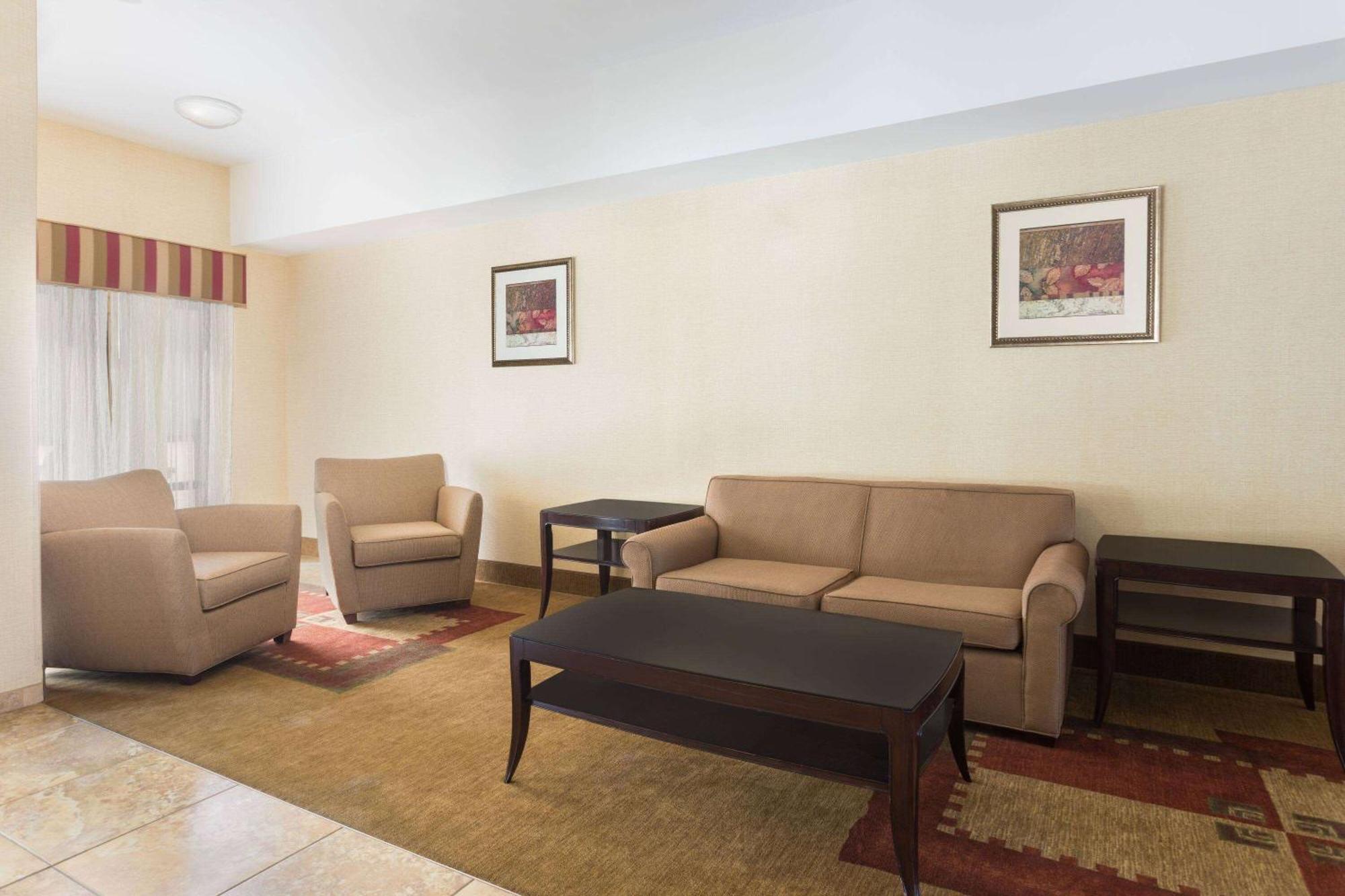 Days Inn By Wyndham Semmes מובייל מראה חיצוני תמונה