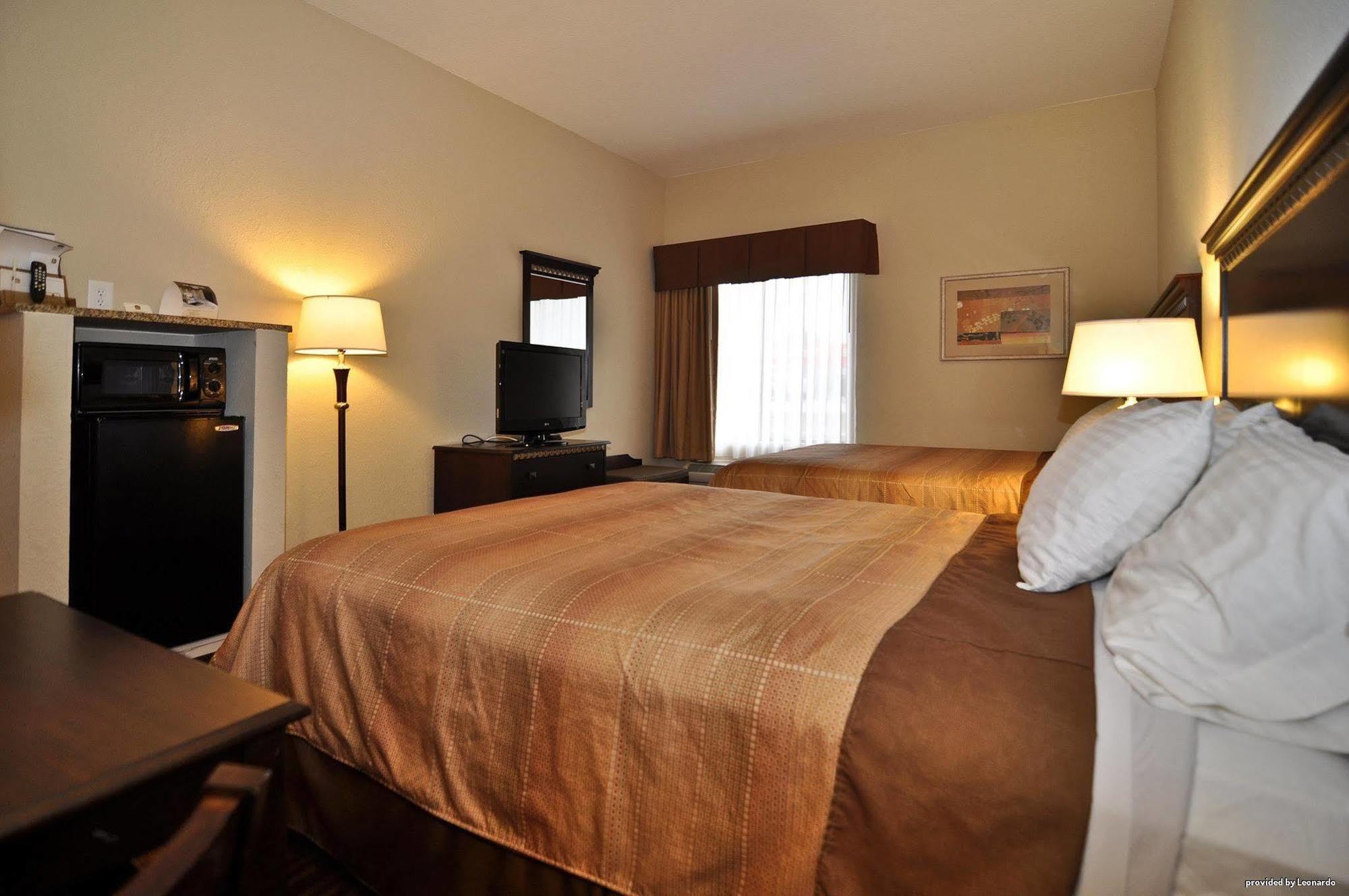 Days Inn By Wyndham Semmes מובייל חדר תמונה
